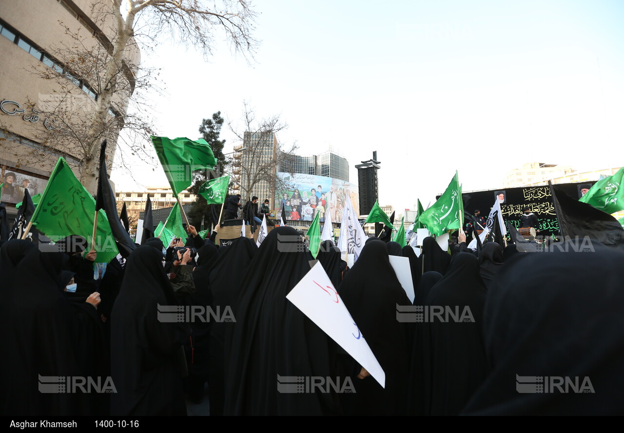 دسته عزاداری دختران انقلاب