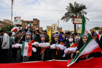 Las marchas del 13 de Aban en todo Irán