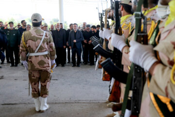 Iran, Iraq interior ministers visit shared border point