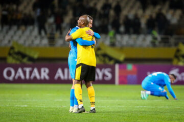 Football match between Sepahan and Al-Hilal