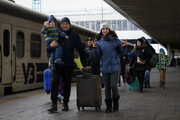 Ukraine: Menschen suchen Schutz in U-Bahn Stationen