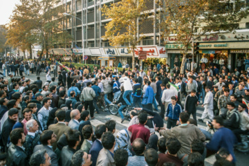 صعود تاریخی فوتبال  ایران به جام جهانی هشتم آذر ۷۶ ؛ از ملبورن تا خیابان های پرشور ایران 