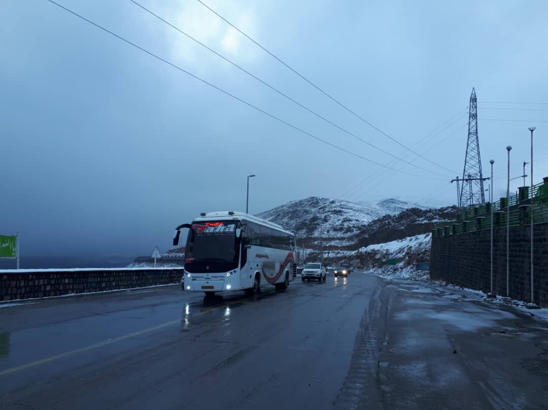 جاده‌های کوهستانی استان تهران لغزنده است