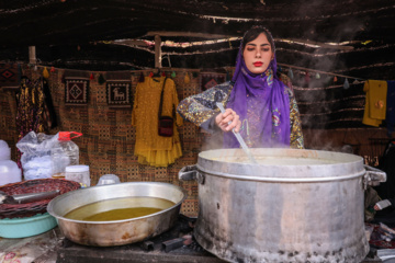 جشنواره یلدا در فرحزاد