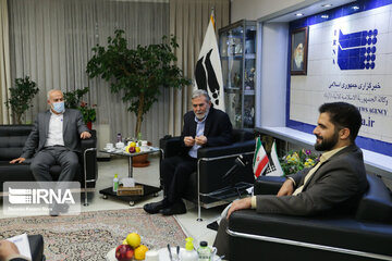 IRNA chief meets Islamic Jihad leader