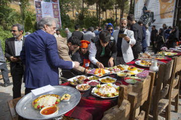 Festival Regional “Taam-e omid” en Kermanshah