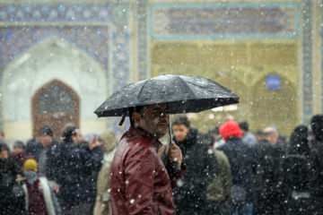 Chute de neiges à Mashhad dans le nord-est iranien 