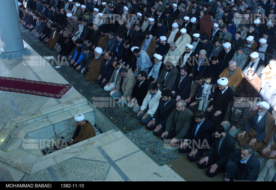 نماز عبادی سیاسی جمعه تهران 10 بهمن ۱۳۸۲
