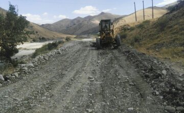 تکمیل محور روستایی مهدی آباد فین بندرعباس شتاب می گیرد