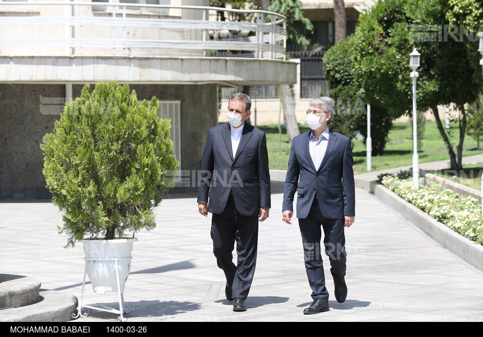 نشست خبری با خبرنگاران پس از جلسه ی هیات دولت