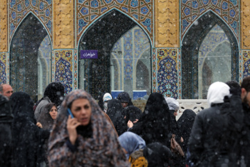 Chute de neiges à Mashhad dans le nord-est iranien 