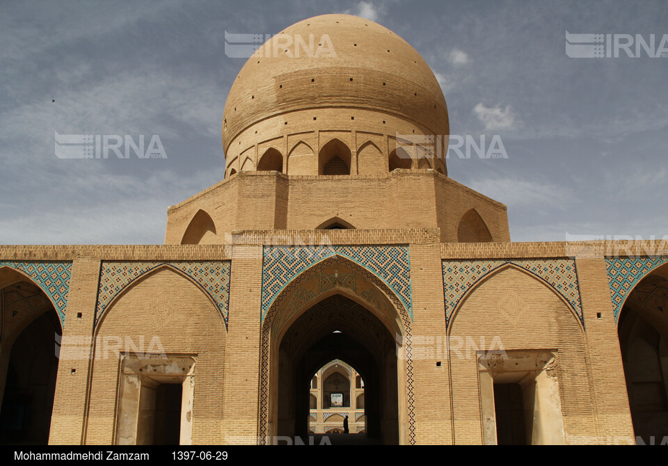 دیدنیهای ایران - مسجد آقا بزرگ کاشان