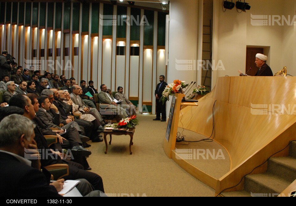 دومین همایش اولویت های فناوری ایران با حضور رییس مجمع تشخیص مصلحت نظام