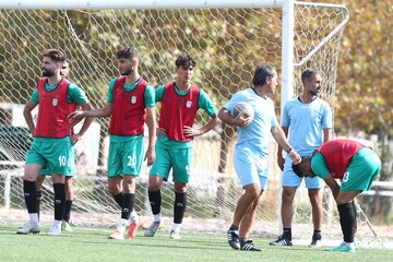 رقبای تیم فوتبال امید ایران به مصاف هم می‌روند