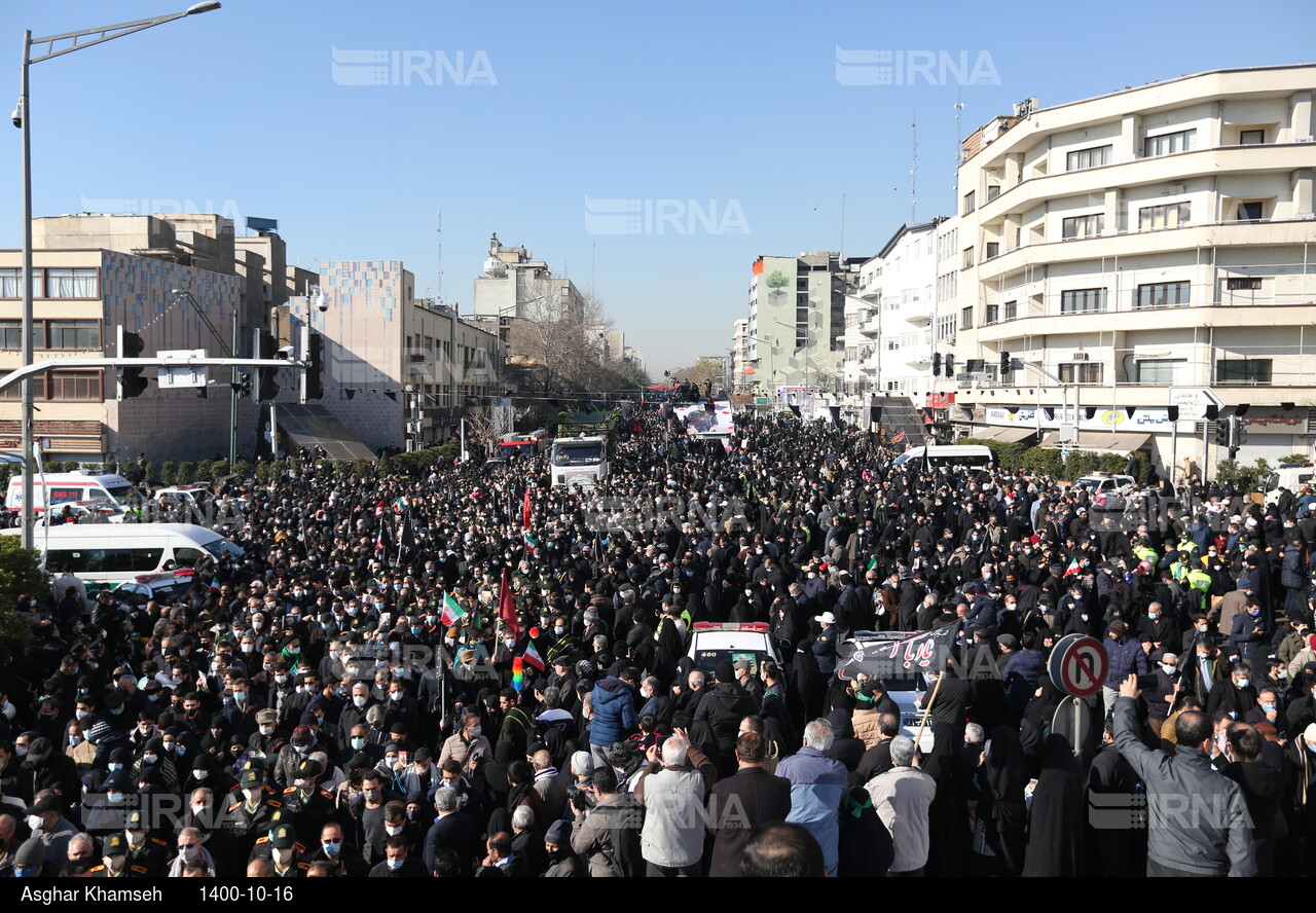 مراسم تشییع پیکرهای ۱۵۰ شهید گمنام در تهران (۱)