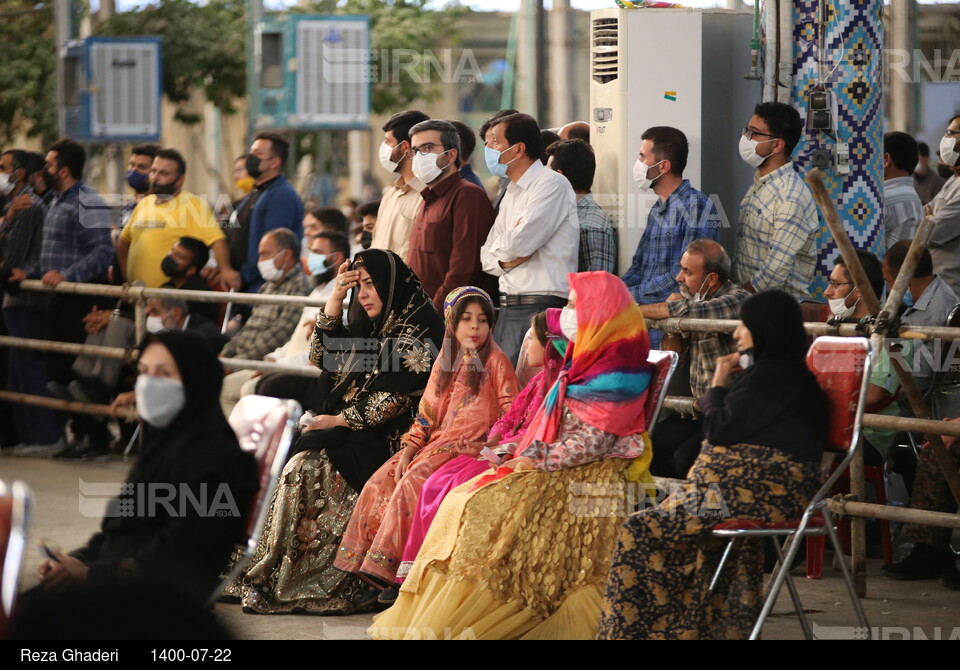 سفر رئیس جمهوری به استان فارس - دیدار با نخبگان، علما، خانواده‌ های شهدا و ایثارگران