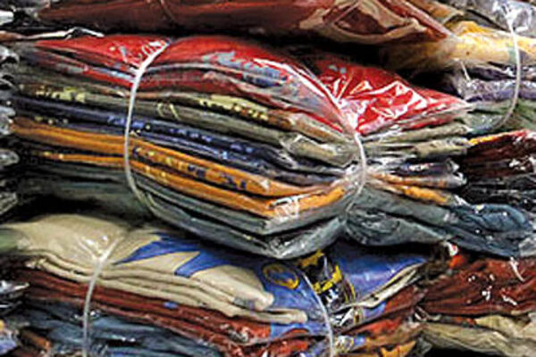 کشف ۵۲۰۰ دست لباس قاچاق در ازنا و اخبار انتظامی لرستان