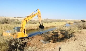 چهار کیلومتر از رودخانه اترک خراسان شمالی لایروبی شد