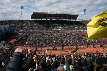 En images : les temps forts des funérailles des martyrs Nasrallah et Safieddine