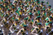 Le défilé des forces armées iraniennes à l’occasion de la Semaine sacrée de la défense