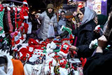 Ambiente navideño en Teherán