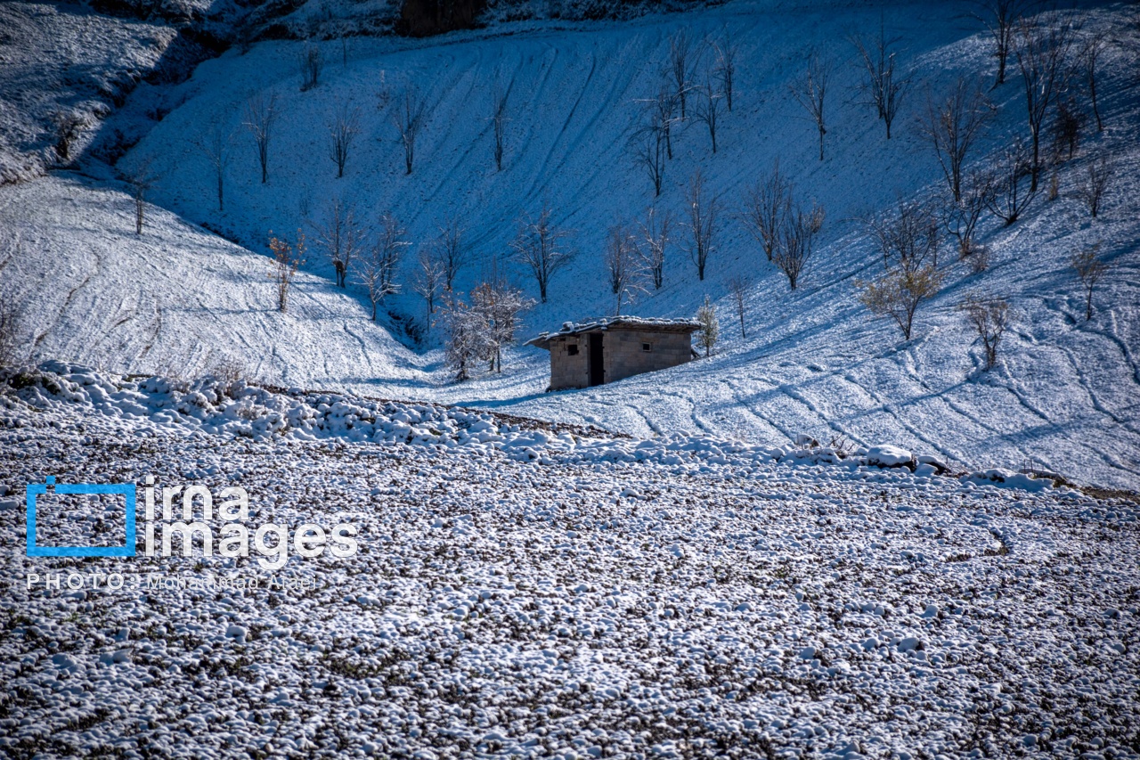 بارش برف پاییزی در گلستان