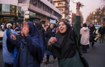 صعود تاریخی فوتبال  ایران به جام جهانی هشتم آذر ۷۶ ؛ از ملبورن تا خیابان های پور شور ایران 