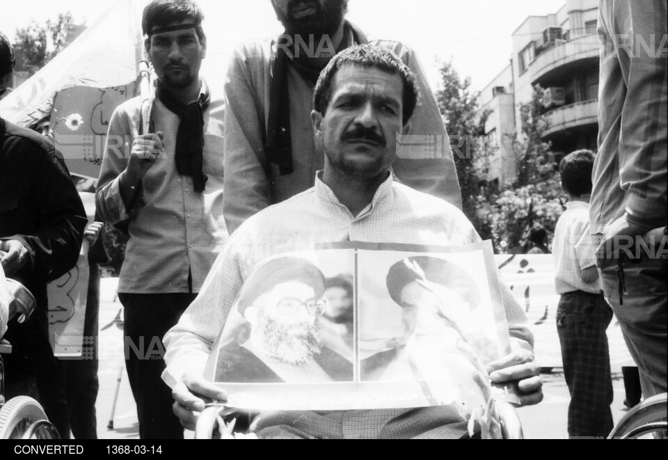 مراسم عزاداری مردم در سطح شهر تهران به مناسبت رحلت امام خمینی