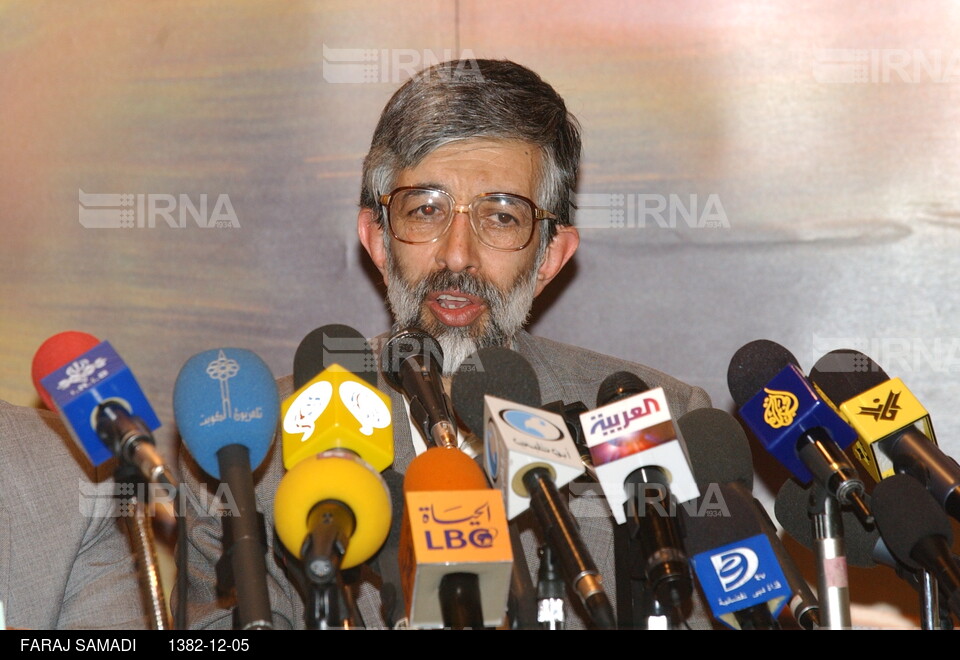 نشست خبری منتخبین انتخابات هفتمین دوره مجلس شورای اسلامی