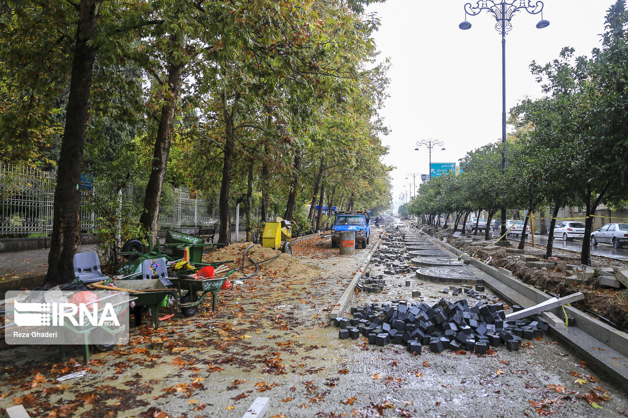 نماینده شیراز در مجلس هم به جمع منتقدان سنگفرش خیابان ارم پیوست