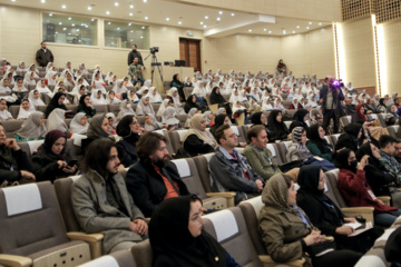 Iran : Festival international du conte à Yazd