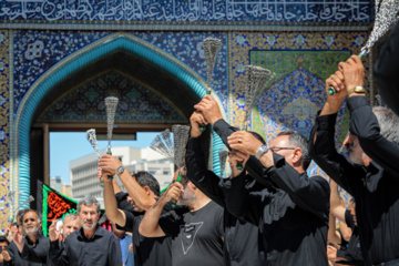 Mashhad, de luto por el aniversario del fallecimiento del Profeta del Islam