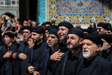 Mashhad, de luto por el aniversario del fallecimiento del Profeta del Islam