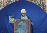 امام جمعه سمنان: مردم آشوب‌طلبی و هرج و مرج را نمی‌پذیرند