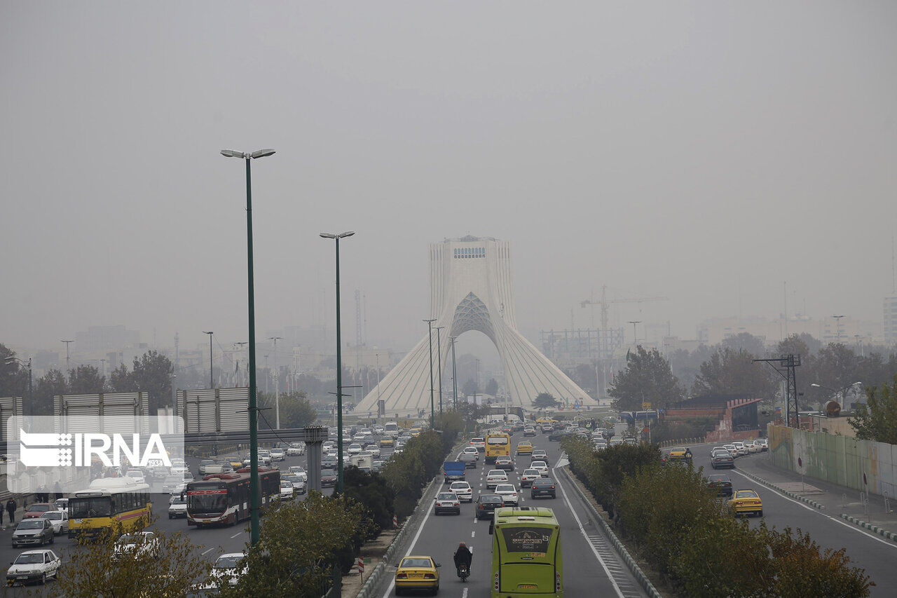 پیش بینی انباشت آلاینده ها و غبار محلی برای تهران