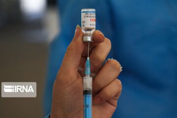 تزریق واکسن کرونا برای دانشجویان در همدان آغاز شد