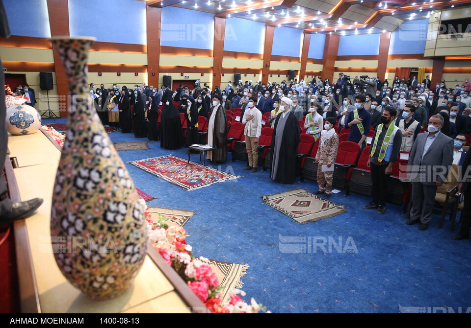 سفر رییس جمهوری به سمنان - دیدار با علما، نخبگان و خانواده شهدای استان سمنان