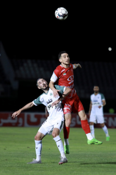 Premier Football League; Persepolis versus Zob Ahan