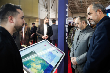 Iran : le ministre de la Défense inaugure le Salon « Iran Geo »