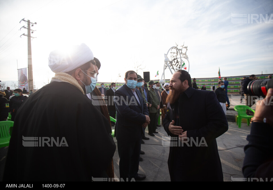 رونمایی از یادمان شهید فخری زاده