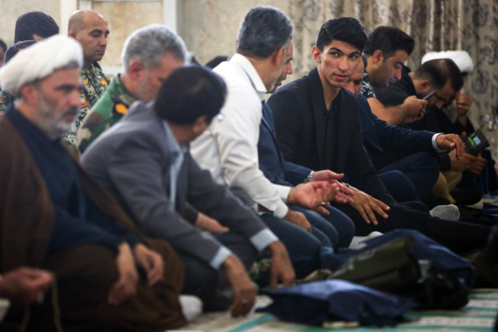 تجلیل از «آرین سلیمی» در نماز جمعه کرمانشاه- ۲۶ مرداد ۱۴۰۳