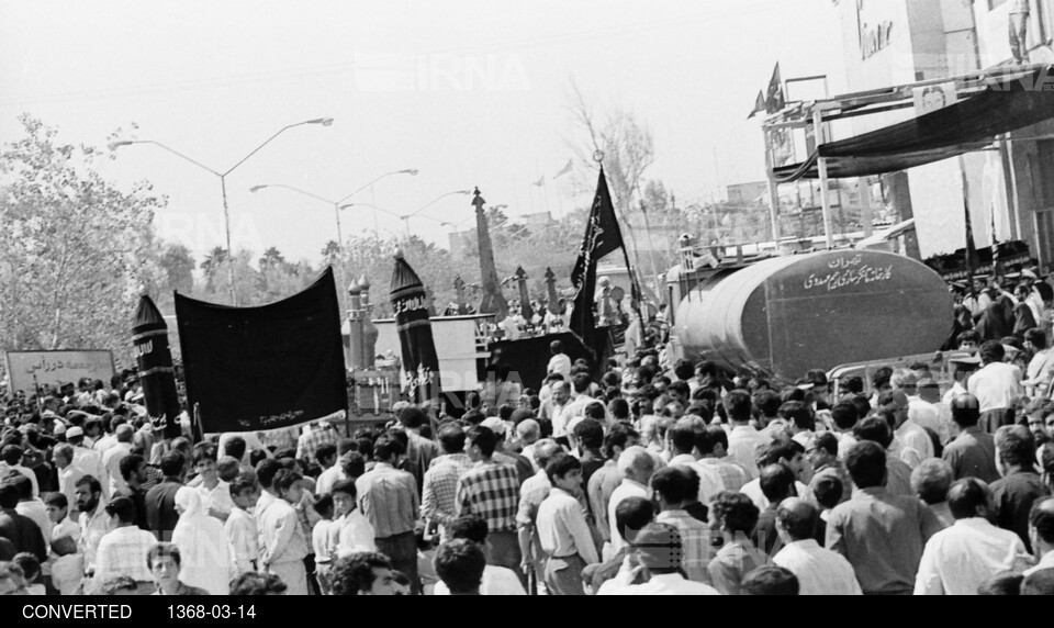 مراسم عزاداری مردم بوشهر به مناسبت رحلت امام خمینی در بوشهر