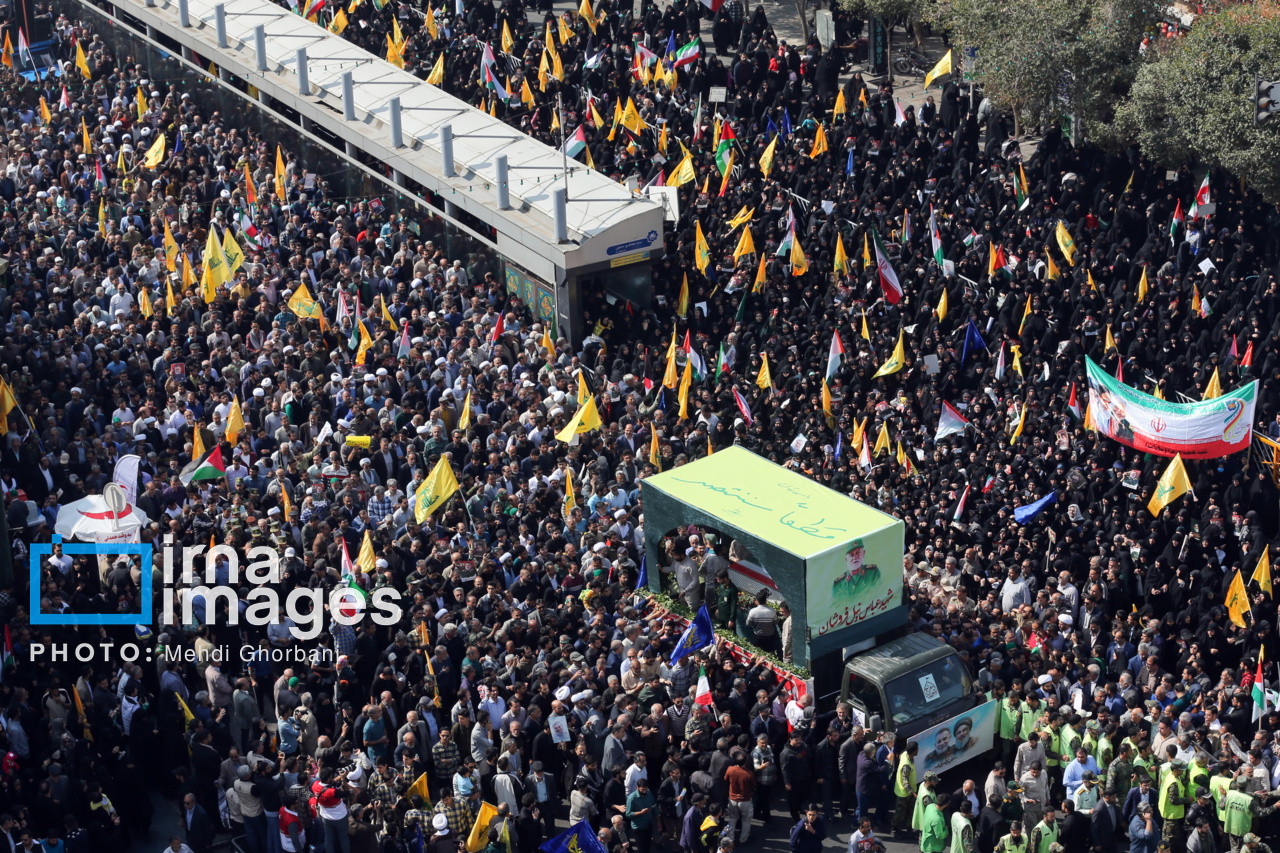 تشییع پیکر شهید «عباس نیلفروشان» - مشهد