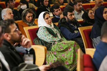 همایش «گفت‌وگوی ملی درباره وفاق ملی»