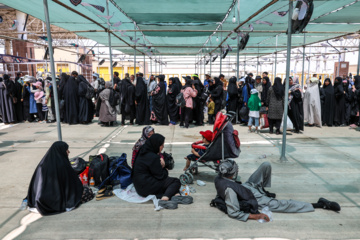 Foreign Pilgrims of Arbaeen at the Iran-Iraq Border