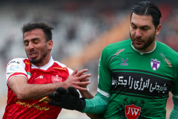 لیگ برتر فوتبال- پرسپولیس و هوادار