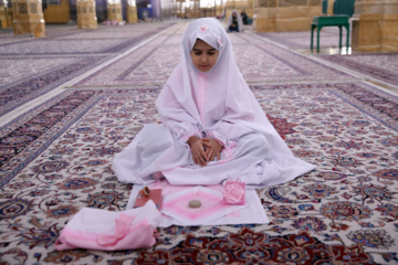 Iran : La « fête des anges » au sanctuaire de l'Imam Reza (P)