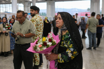 استقبال از مدال‌آوران پارالمپیک پاریس در شیراز