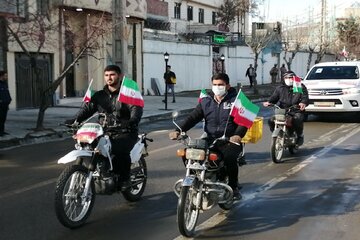 راهپیمایی خودرویی ۲۲ بهمن در اشنویه