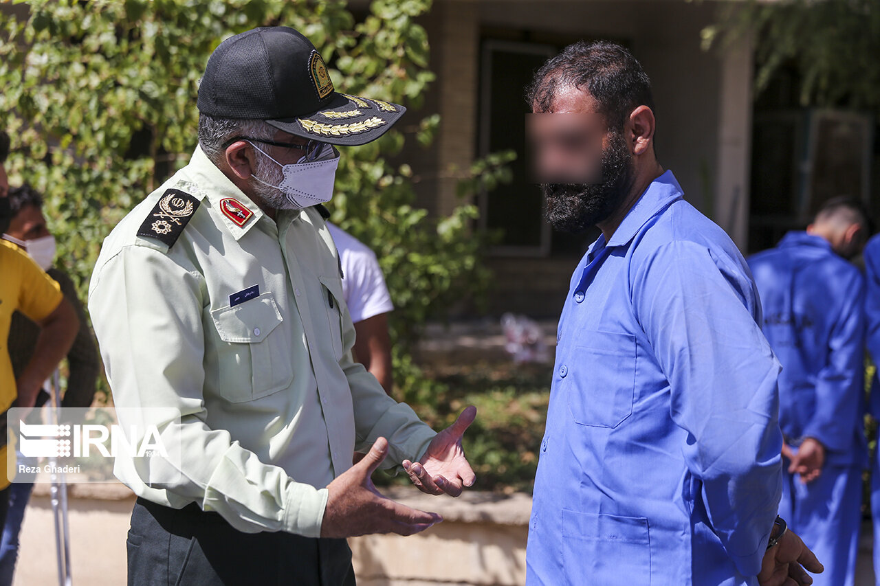 کلاهبردار ۲۷۹ میلیارد تومانی با ۶۰۰ شاکی خصوصی در فارس دستگیر شد